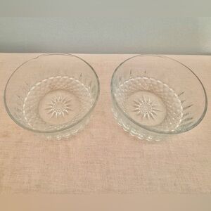 🍓6/$15🍓 Set of 2 Arcoroc France Vintage Bowls